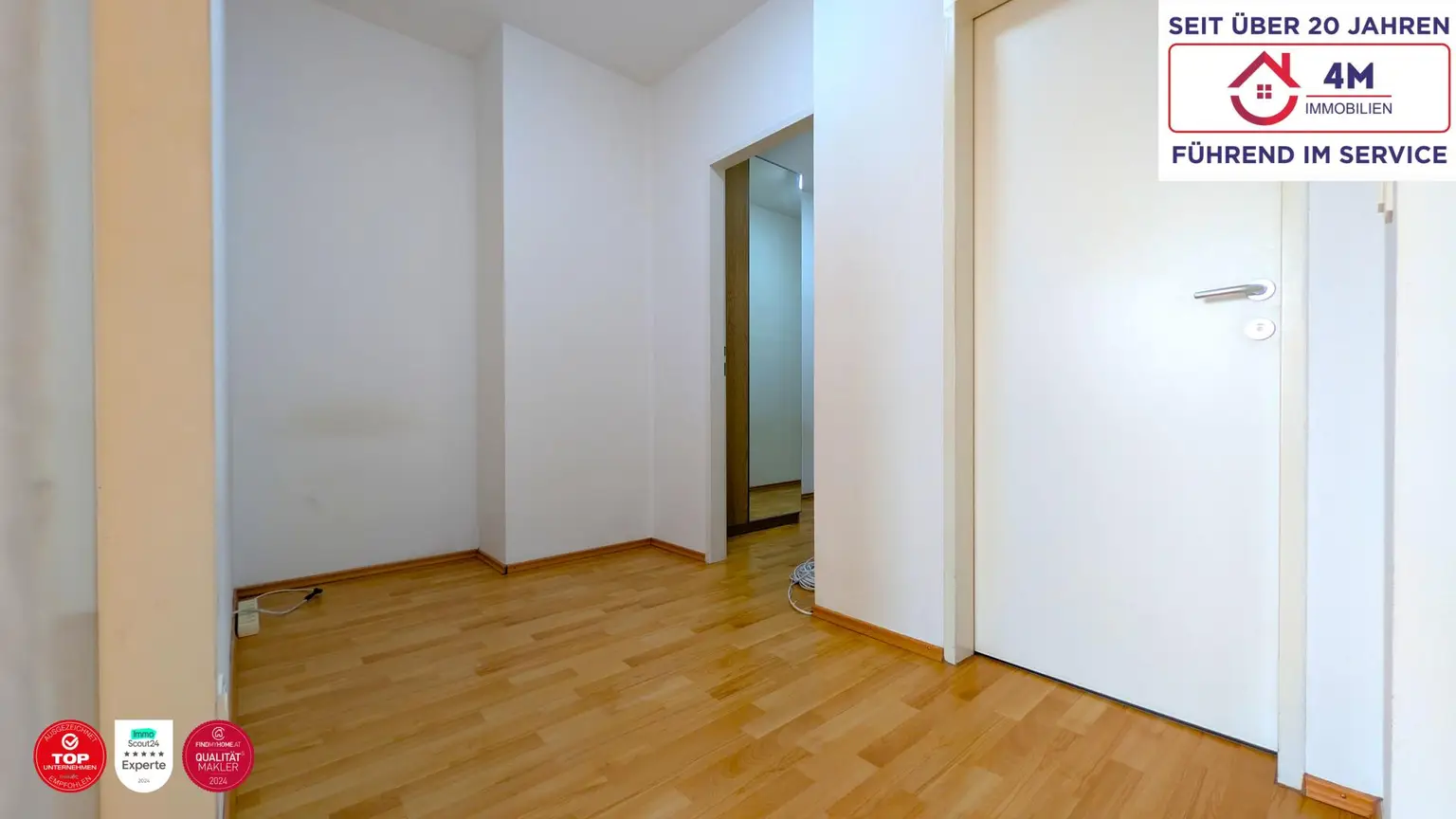 🌳Wohnen im Grünen, leben in Stadtnähe: Stilvolle 3 Zimmer Maisonette mit Terrasse, Balkon privatem Seezugang und Garage🌅