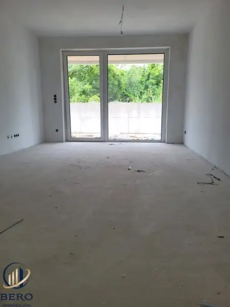 Erstbezug-3 Zimmer-großer Balkon-Provisionsfrei