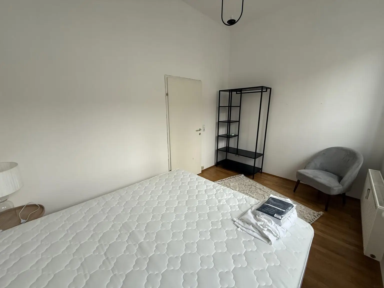 + Grazer Juwel + Helle möblierte 2-Zimmer Wohnung mit Altbau-Charme und durchdachter Raumaufteilung!