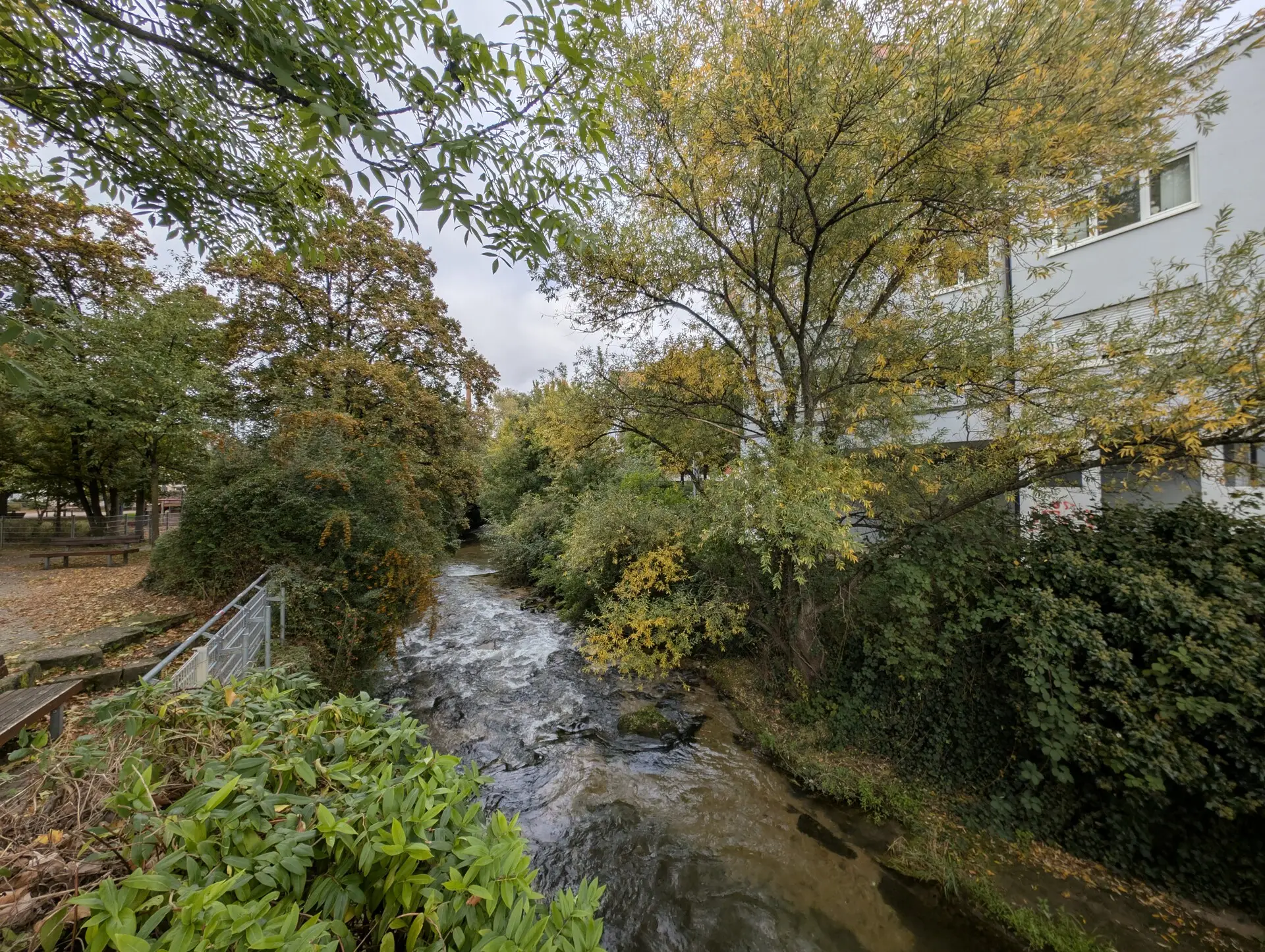 Echaz neben dem Haus