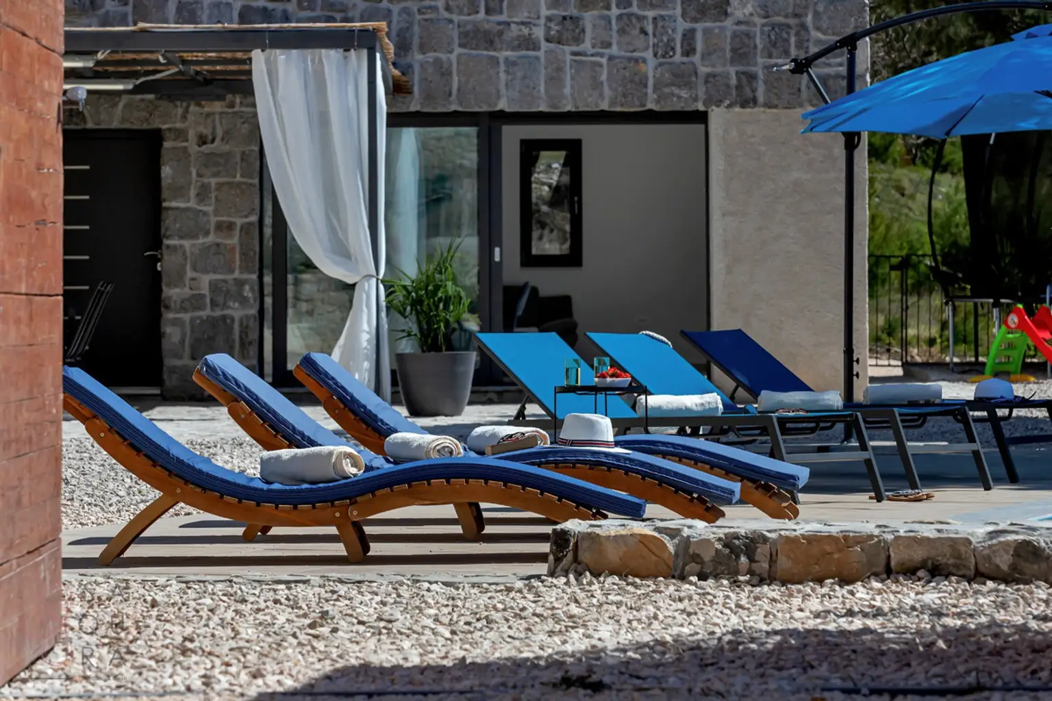 Stone Mansion Makarska – Mediterrane Eleganz mit Investitionspotenzial