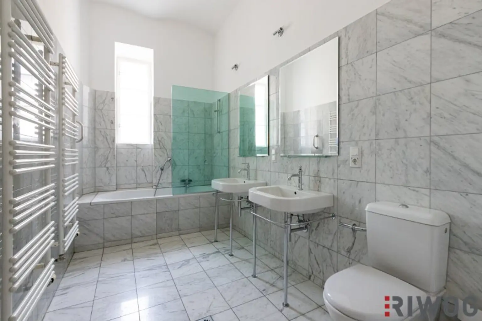 Beeindruckende Stilaltbauwohnung | Innenhofbalkon | Ca. 3,5 m Raumhöhen | 3. Etage | Nähe Donaukanal, Hundertwasserhaus, 1. Bezirk, Prater