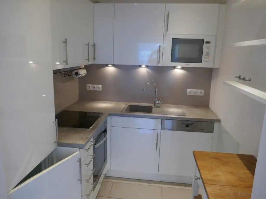 Provisionsfreies City-Appartement mit Loggia in BESTLAGE Leonhard