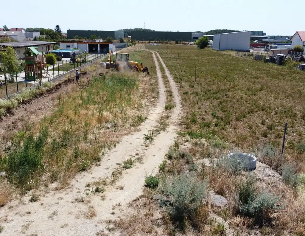 4 kleine Grundstücke am Stadtrand !