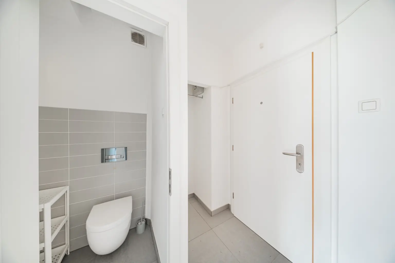 Gut aufgeteilte 2 Zimmerwohnung mit hofseitigem Balkon