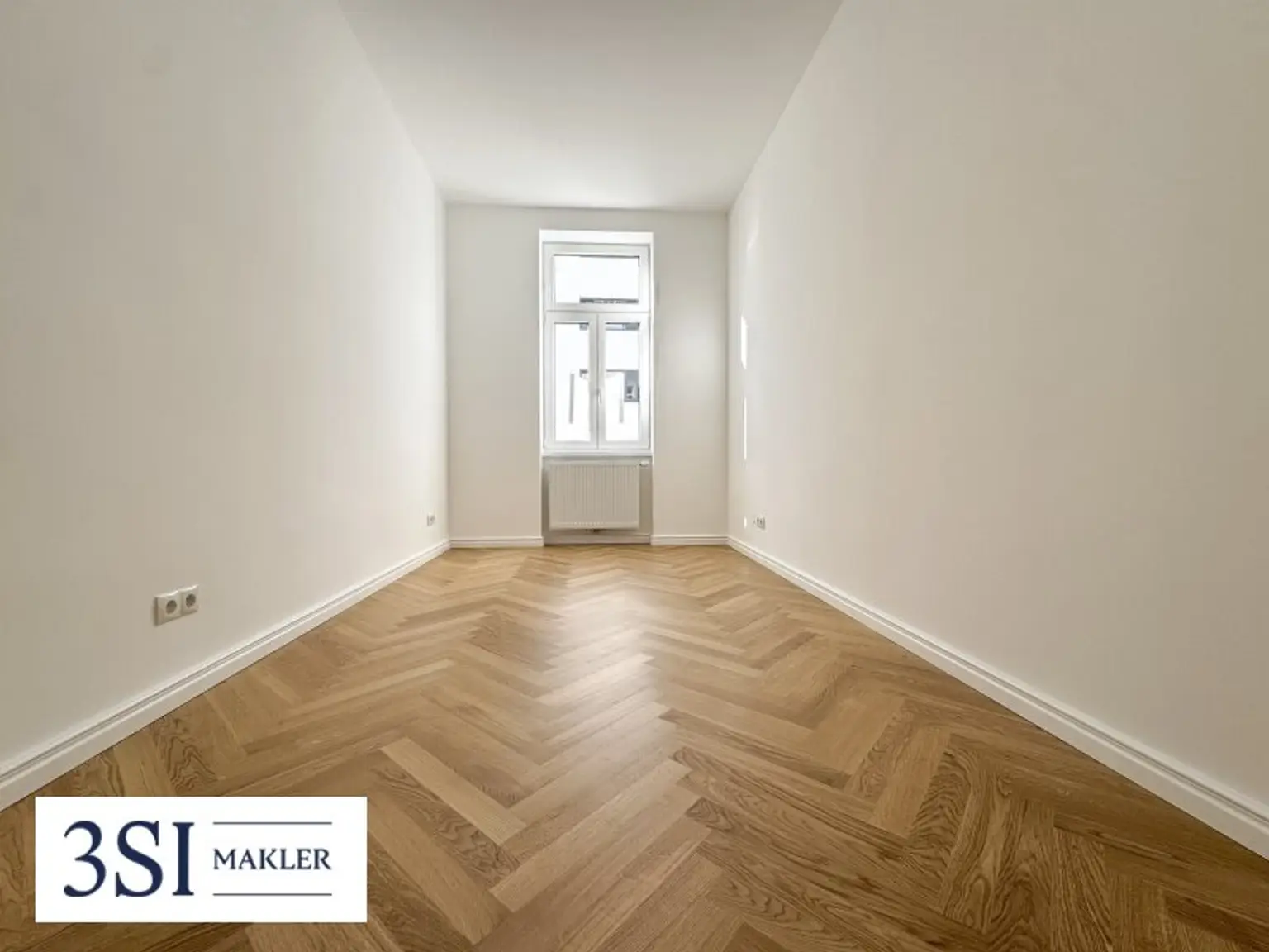 Altbau trifft Design – Traumhafte 3-Zimmer-Wohnung frisch saniert mit hofseitigem Balkon