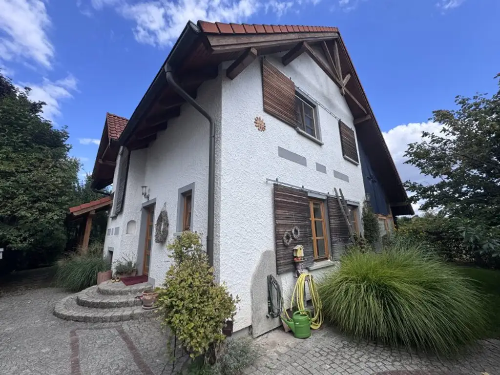 MODERNES EINFAMILIENHAUS IN DER NÄHE VOM BAHNHOF GERASDORF BEI WIEN