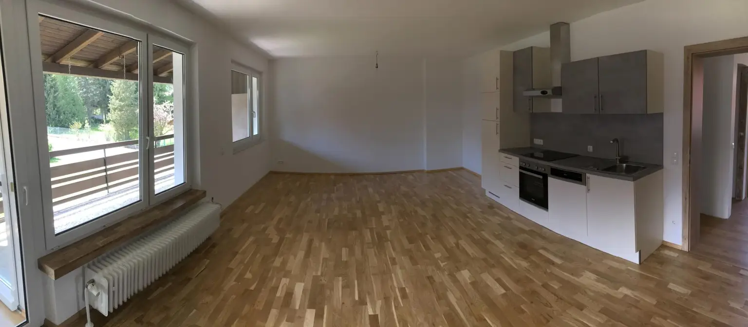 Neu sanierte Wohnung in ruhiger Siedlungslage