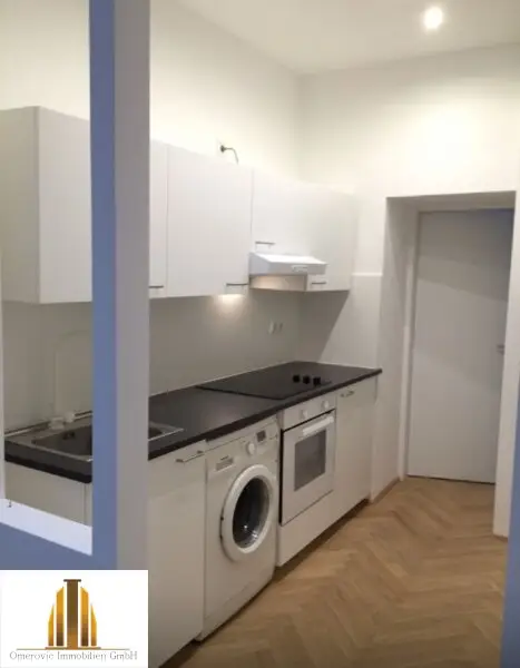 Helle Garconniere mit 2 Zimmer im 2. Lifstock