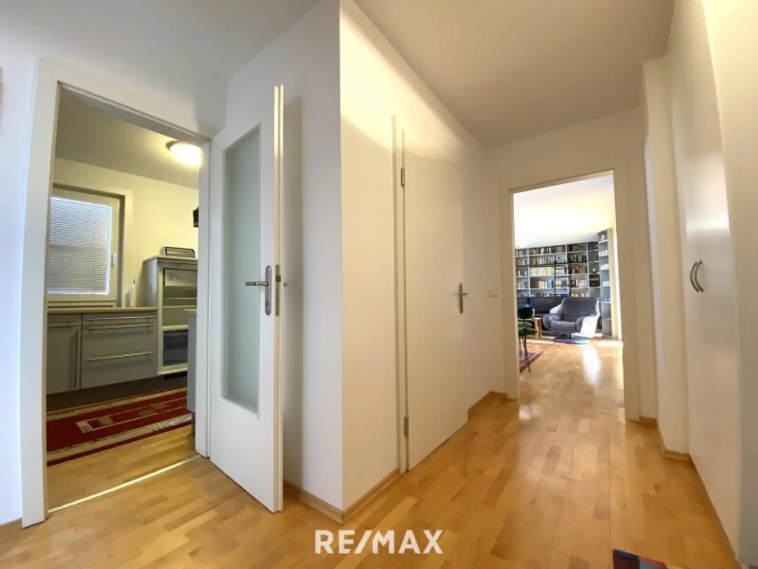 DG-Wohnung mit 2 Terrassen auf Wohnebene und phänomenalem Fernblick über Wien