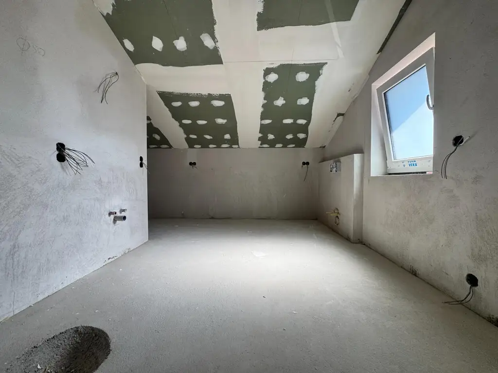 Renoviert, belagsfertig & bereit für Ihre Ideen! Einfamilienhaus mit Garten, Sonnenterrasse und Doppelgarage in Timelkam - BIETERVERFAHREN