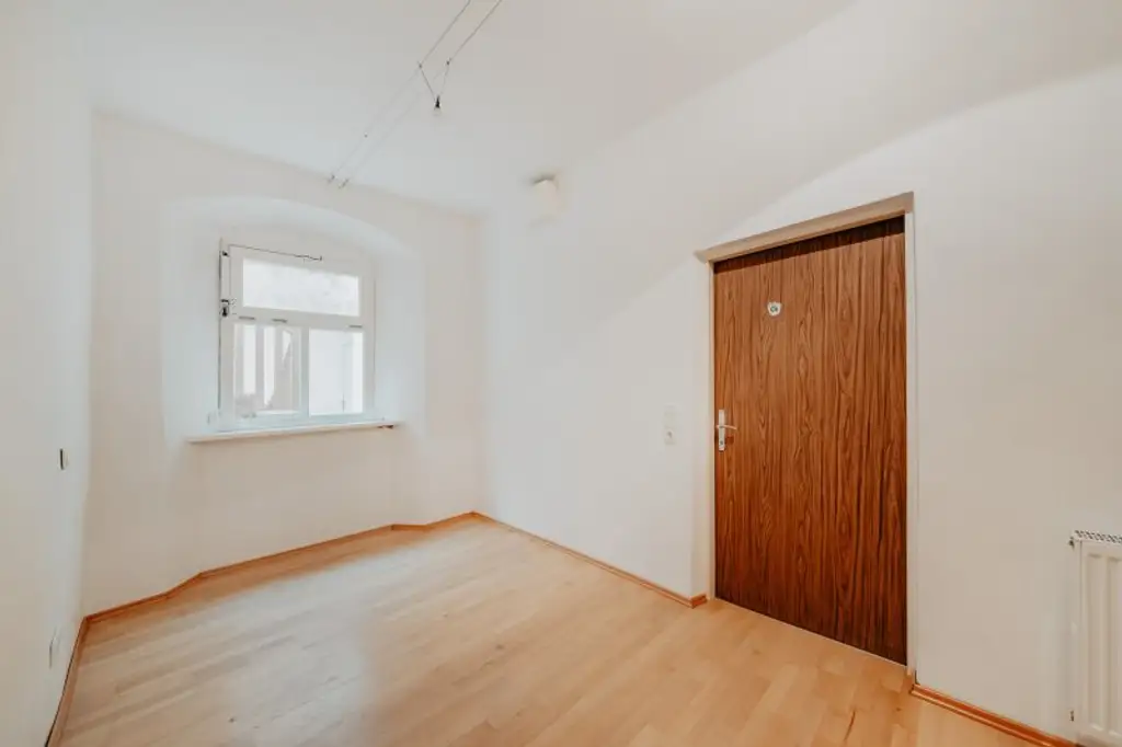 Neuer Preis: 5,5-Zimmer-Wohnung in Haller Altstadt