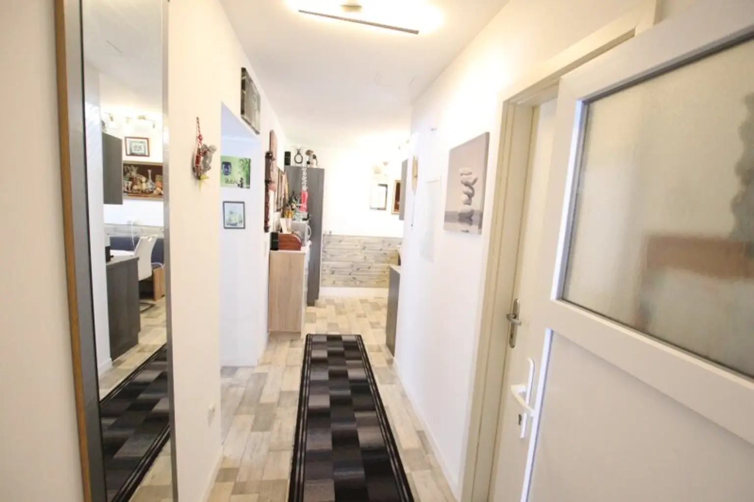 Teilsaniertes 350m² Mehrfamilienhaus/Zinshaus mit 4 Wohnungen in Maria Saal - Ratzendorf - nicht vermietet