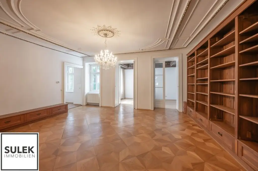 Rarität in der Wehrgasse: großzügige, sanierte Altbauwohnung mit Terrasse ab 01/26 unbefristet mieten!