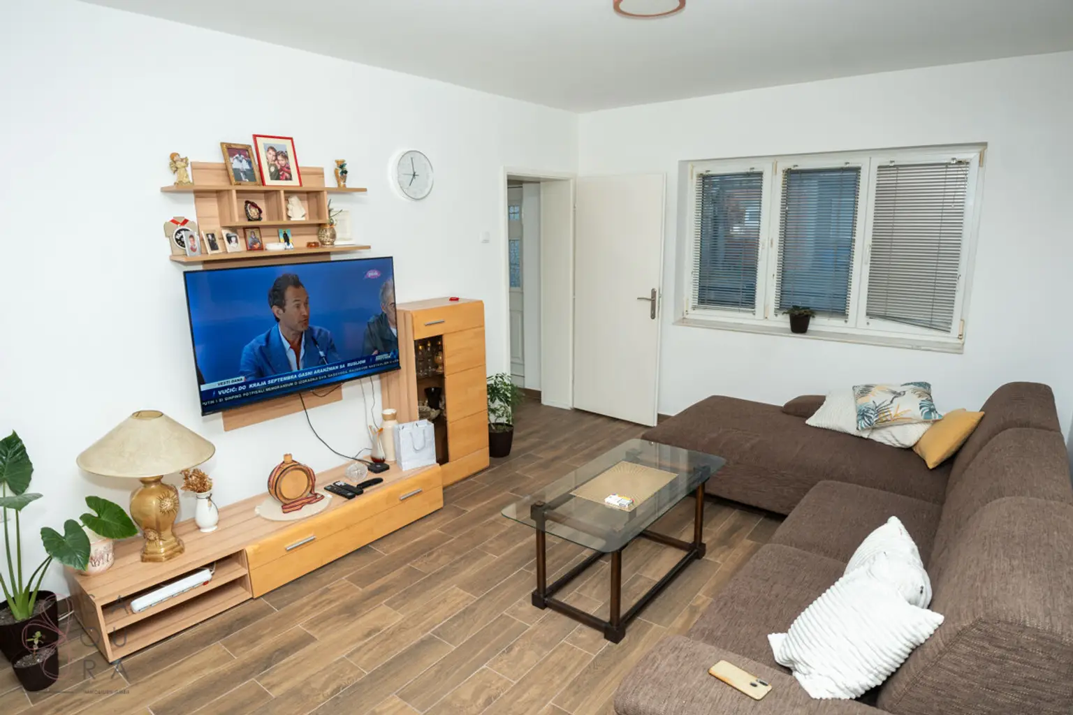 Elegantes Familienhaus nahe Belgrad – Ruhe, Komfort & Investition