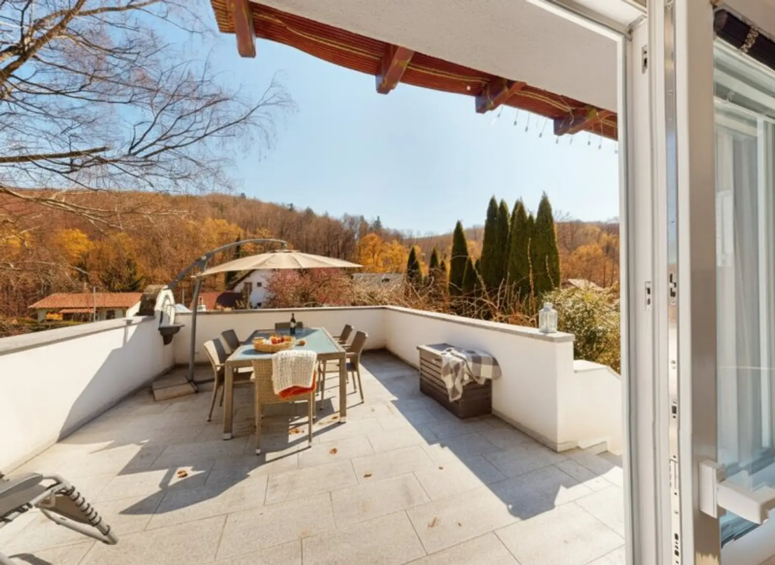 EG Terrasse Ausgang vom Wohnraum