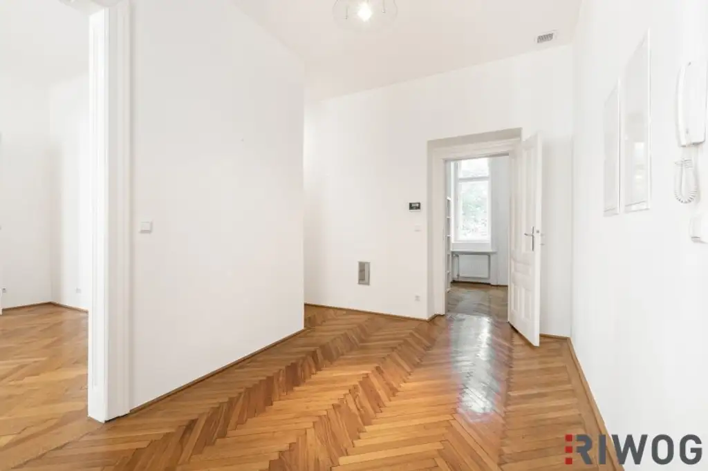 Klassische Stilaltbauwohnung mit Charme und Eleganz | Komplette Innenhoflage | 3. Etage | Nähe Donaukanal, Hundertwasserhaus, 1. Bezirk, Prater