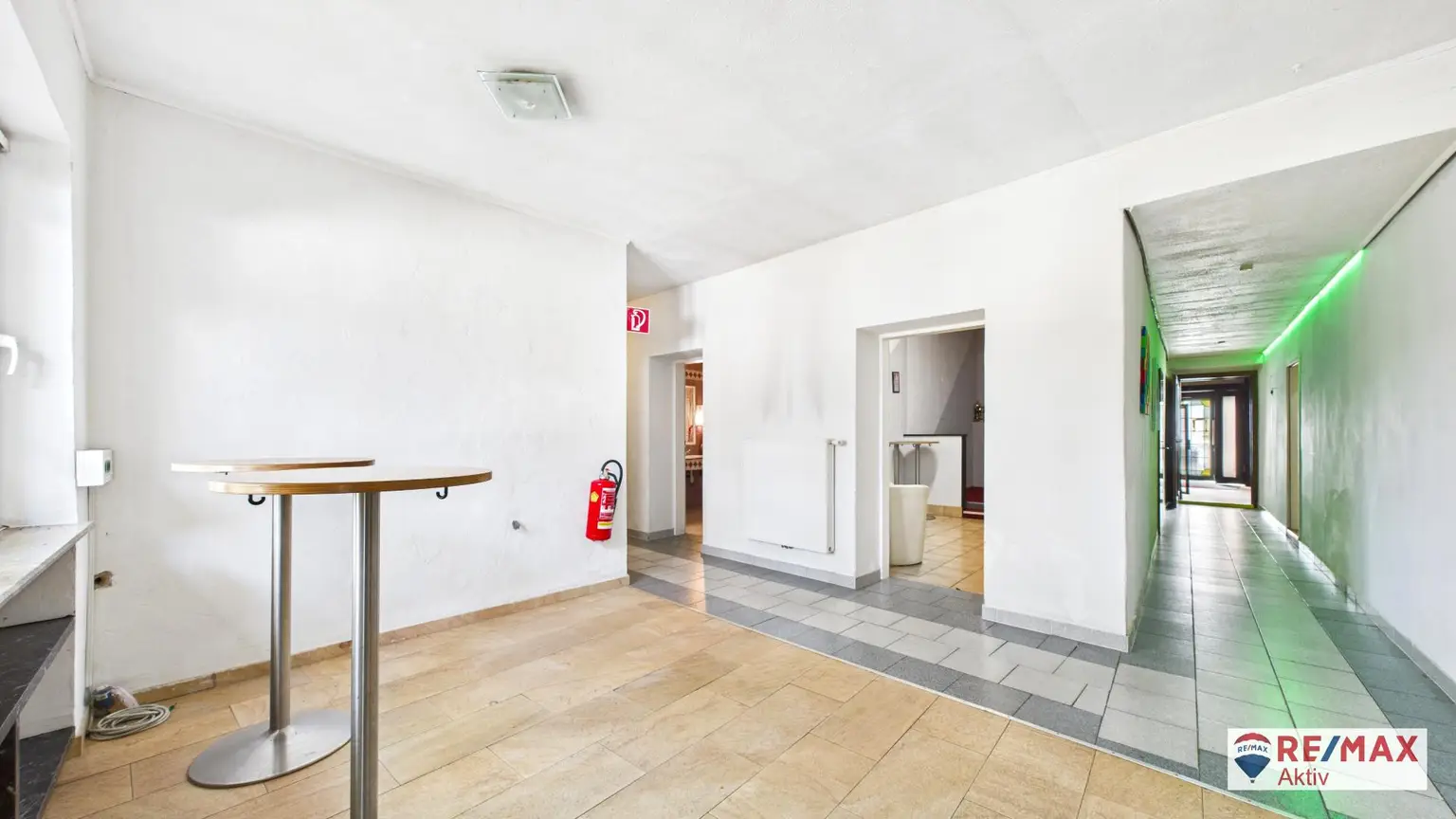 Voll ausgestattetes Gasthaus mit Wohnung in Angern an der March