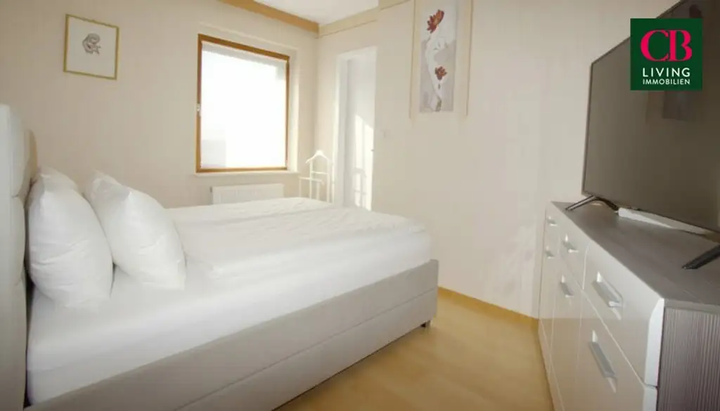 HAUS IN SEHR GUTER LAGE MIT VIEL POTENZIAL !!