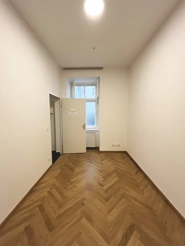 Gemütliche 2 Zimmer Wohnung mit Eigengarten
Nähe Altes AKH
