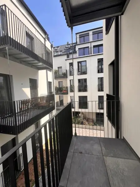 Moderne 3-Zimmer-Wohnung mit 2 Balkonen in 1180 Wien – Ihr Erstbezug wartet!