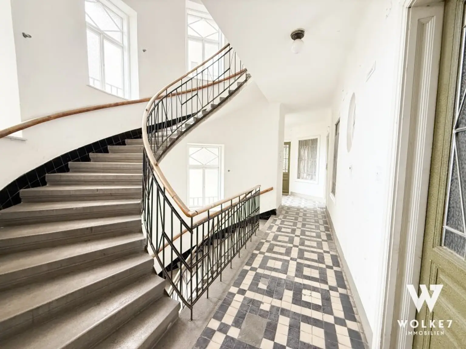 Altbauflair trifft optimale Raumaufteilung – 3,5-Zimmer-Wohnung in gepflegtem Stilhaus im Nibelungenviertel