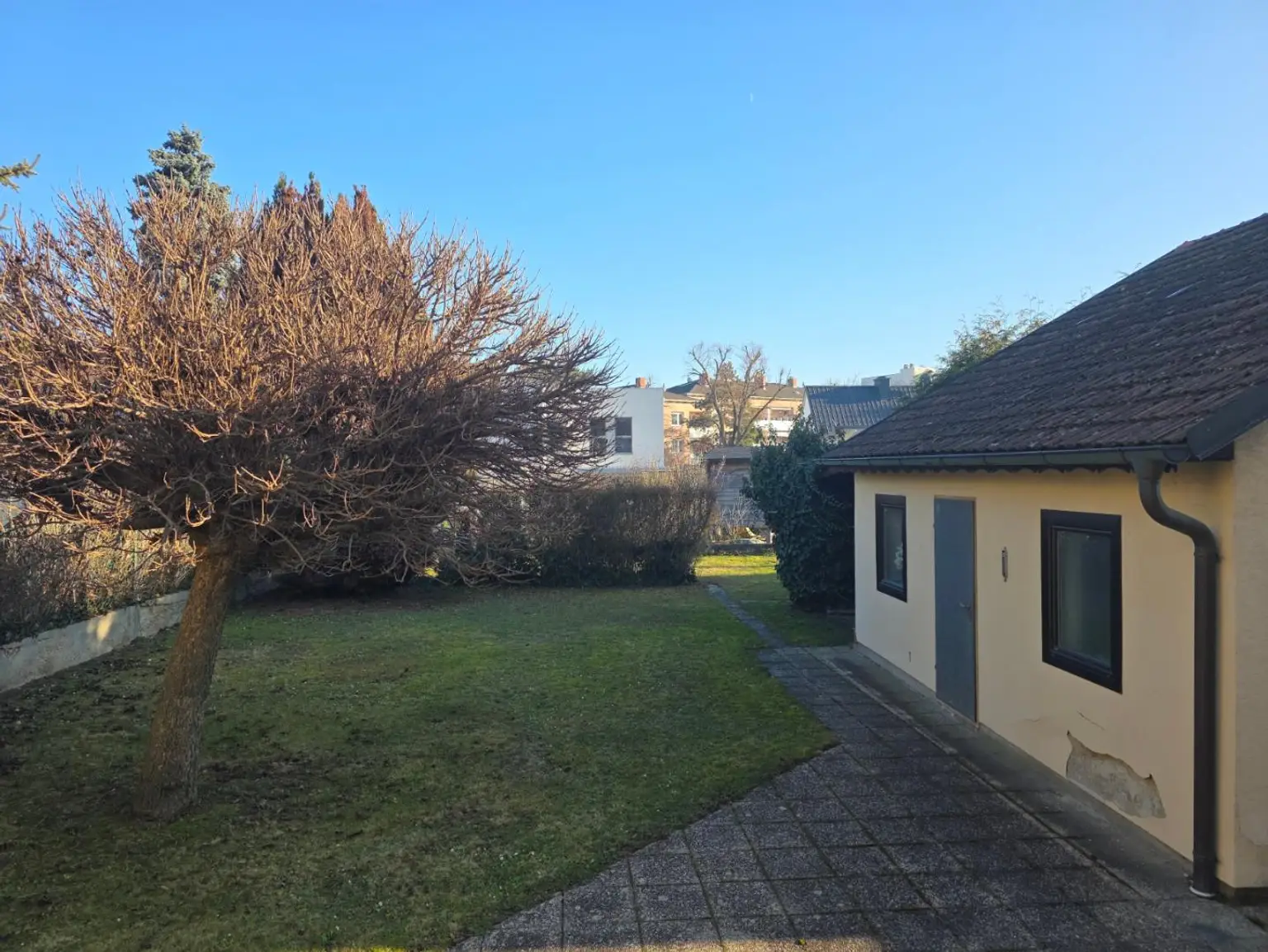 2000 EFH 20 Nebengebäude