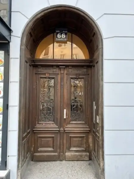 6 Zimmerwohnung nähe Hauptbahnhof mit Lft