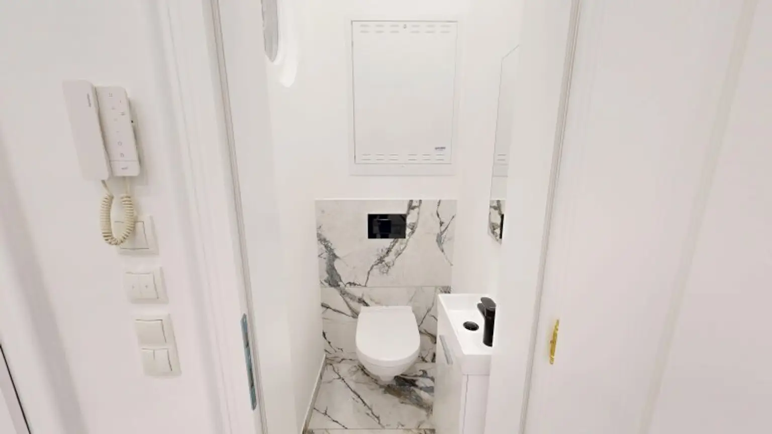 Klimatisiertes 5-Zimmer Wohnjuwel im Herzen des 9. Bezirks – mit Fernwärme