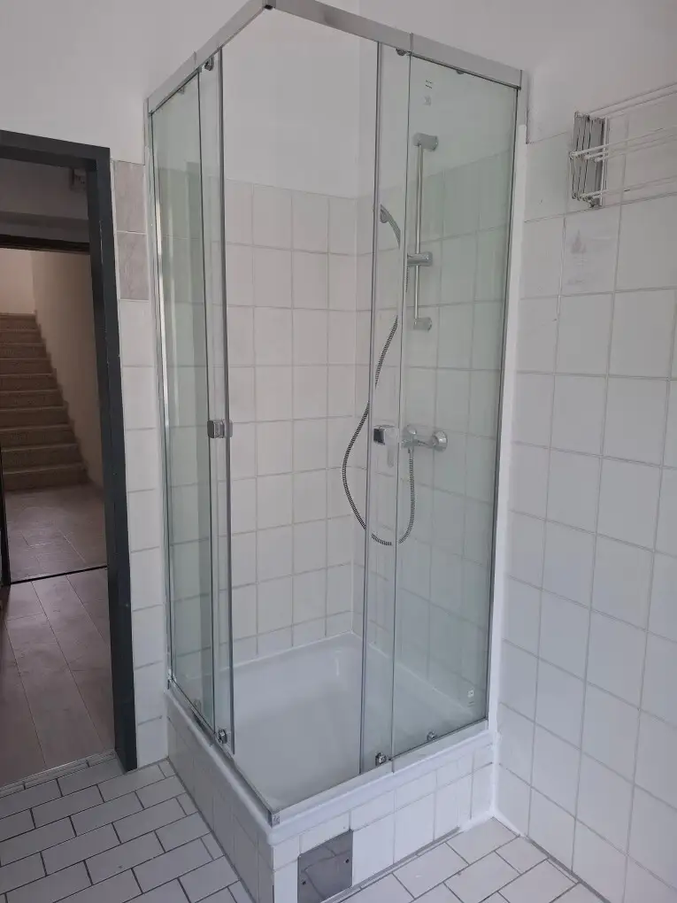 Unmöblierte 2-Zimmer-Altbauwohnung im Halbstock in Thörl nahe Kapfenberg zu mieten !