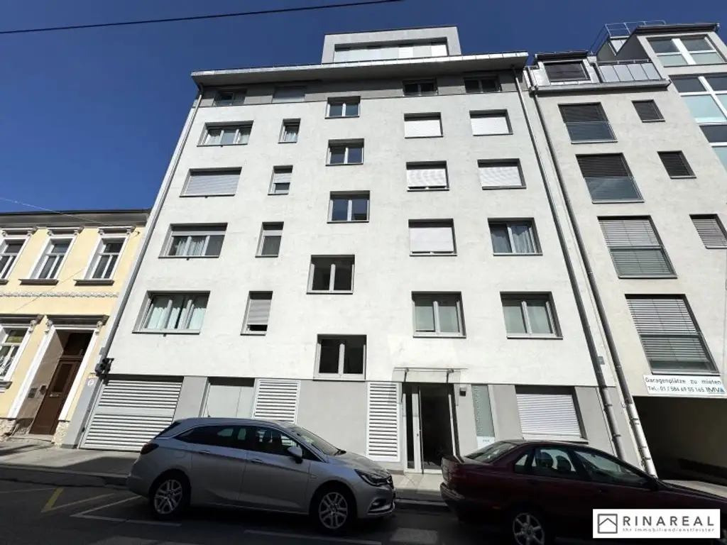 HUTWEIDENGASSE | Exklusives Penthouse mit traumhafter Dachterrasse | 3 Zimmer | ca. 99 m² Wohnfläche | teilmöbliert | zzgl. Duplex-Stellplatz