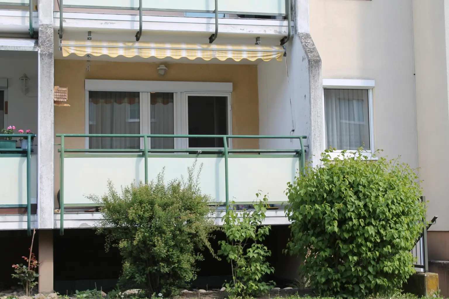 ETW 2000 Stockerau - Außenansicht