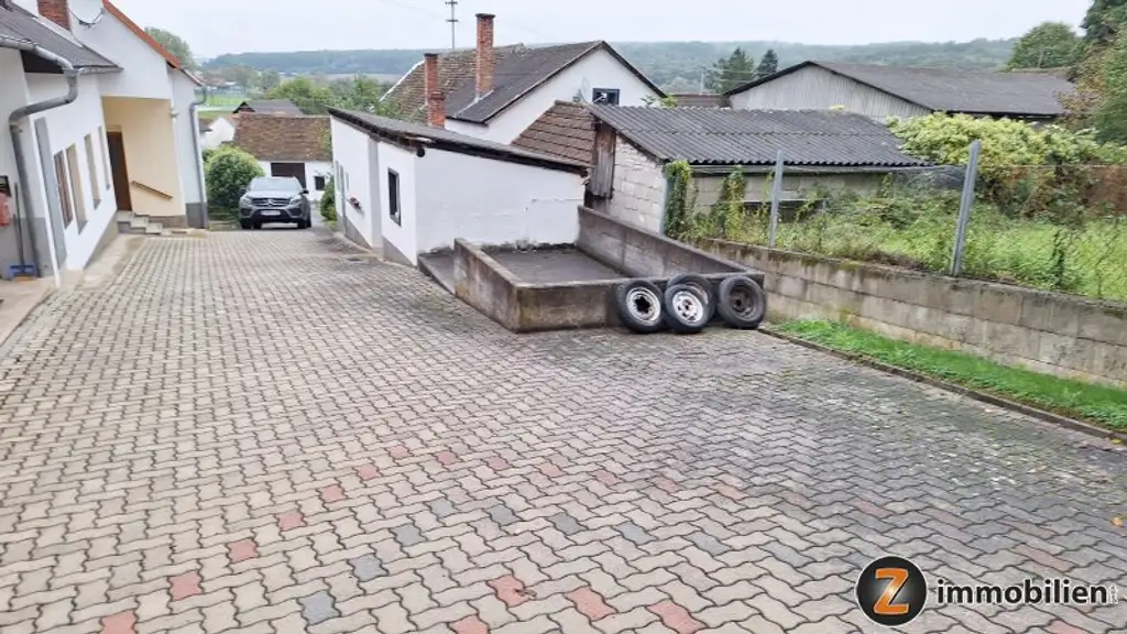 Haus mit viel Grund in der burgenländischen Weinidylle