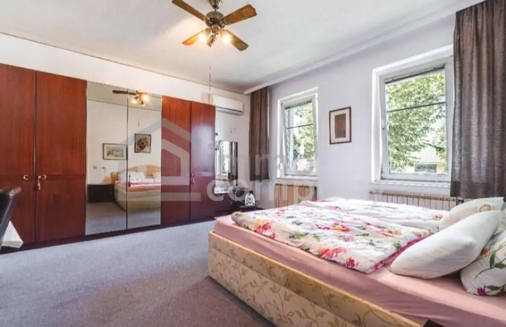 Einzigartiges Grundstück mit Einfamilienhaus und Ausbaupotenzial