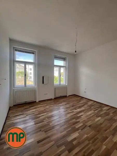 Charmante Altbauwohnung mit 3 Zimmern und Kabinett