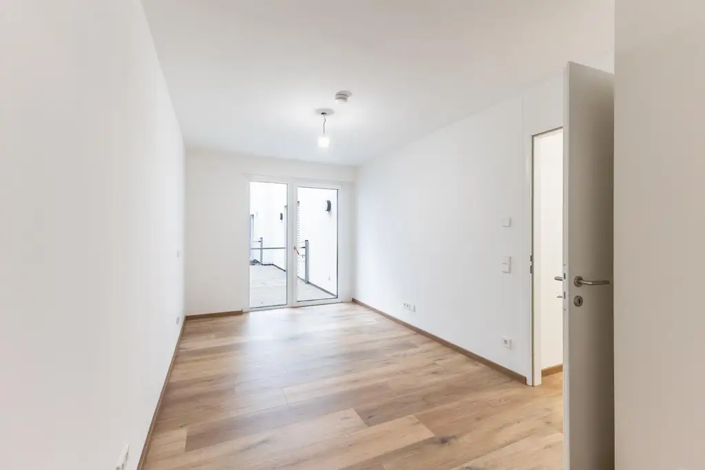 Erdgeschoßwohnung mit separatem Eigengarten
