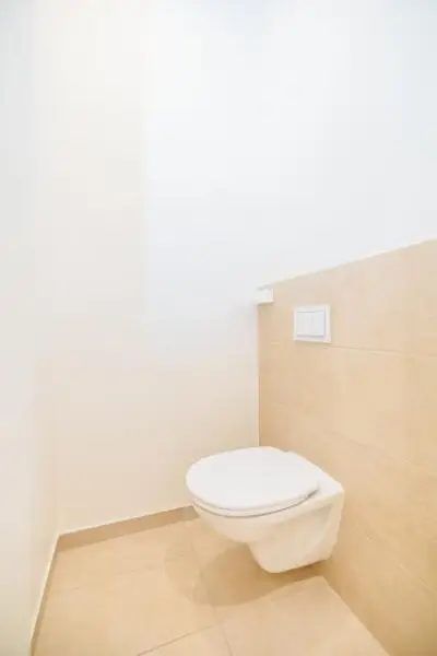 AB SOFORT BEZIEHBAR I BAHNHOFNAHE LAGE I BALKON I WG-GEEIGNET I KOMPLETT SANIERT I 3. OG MIT LIFT I HAUSTIERFREUNDLICH I HELL & FREUNDLICH I MODERNES BADEZIMMER MIT EBENERDIGE DUSCHE I PROJEKT WOHNEN I