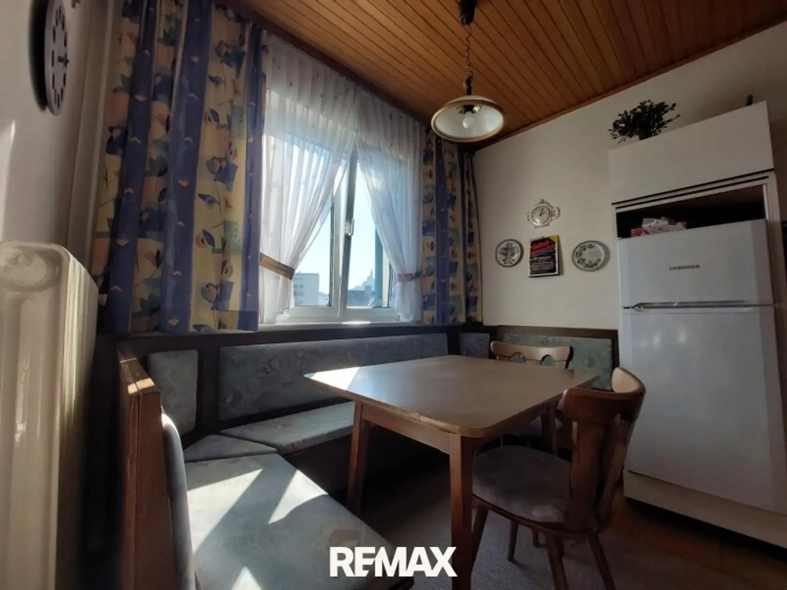 Haus 1 EG Sitzgruppe in Küche