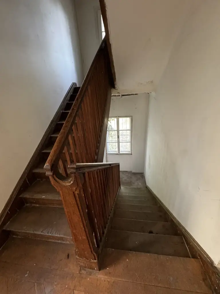Altbauvilla in Hietzing – direkt beim Hietzinger Bad
