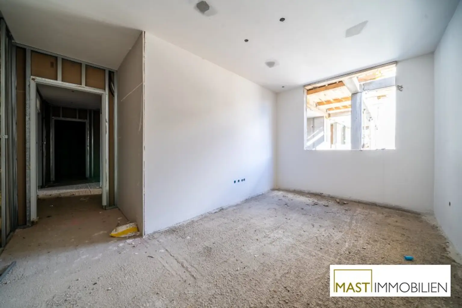 Ende 2026! Provisionsfrei - Großzügige 3 Zimmer Wohnung mit 15 qm Freifläche unweit der Alten Donau!