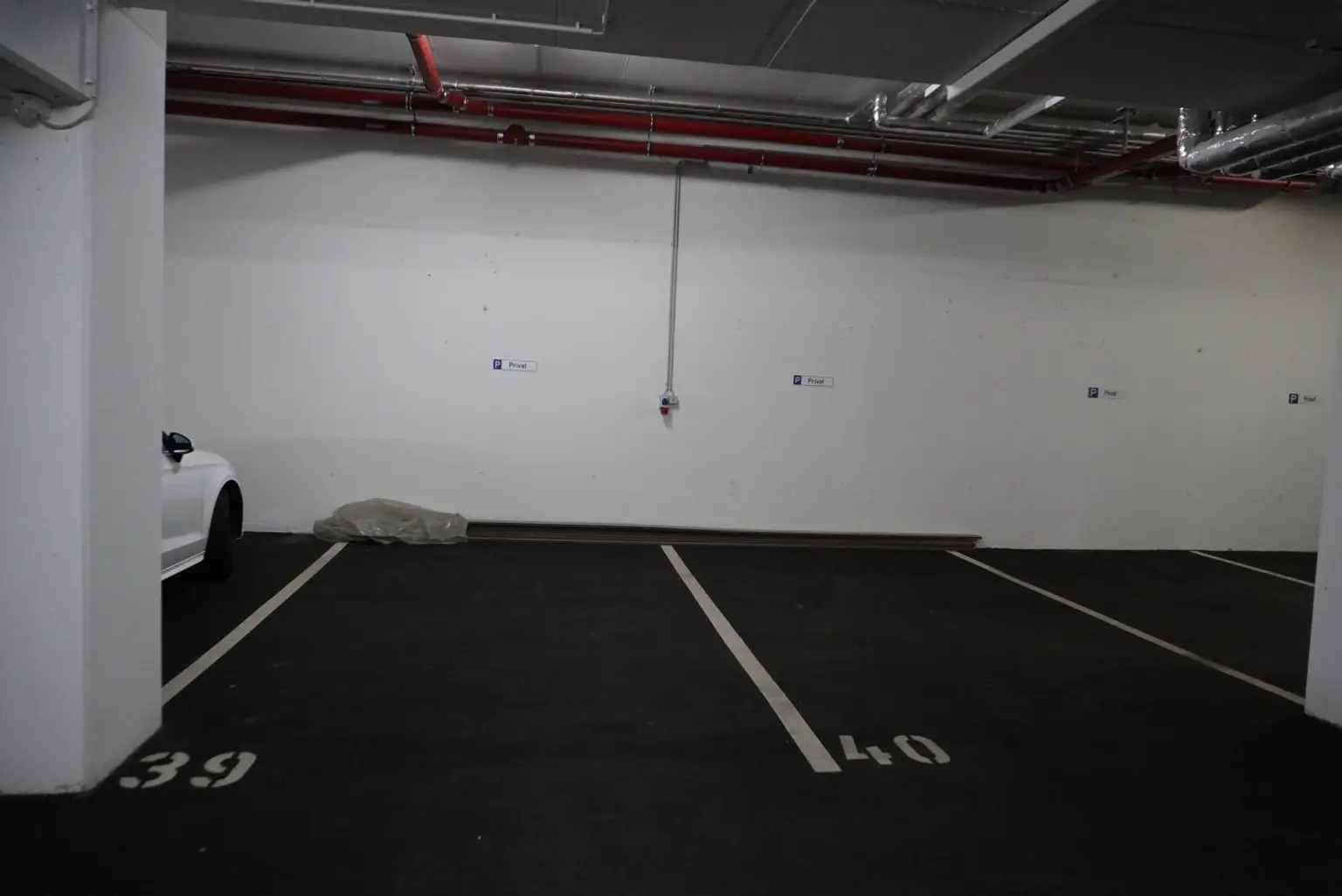 Tiefgaragenplätze 2