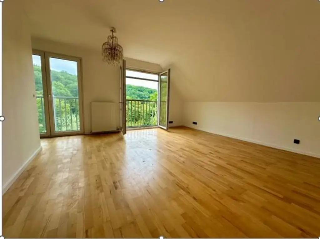 Großzügiges Wohnhaus in ruhiger Lage vor den Toren von Wien!