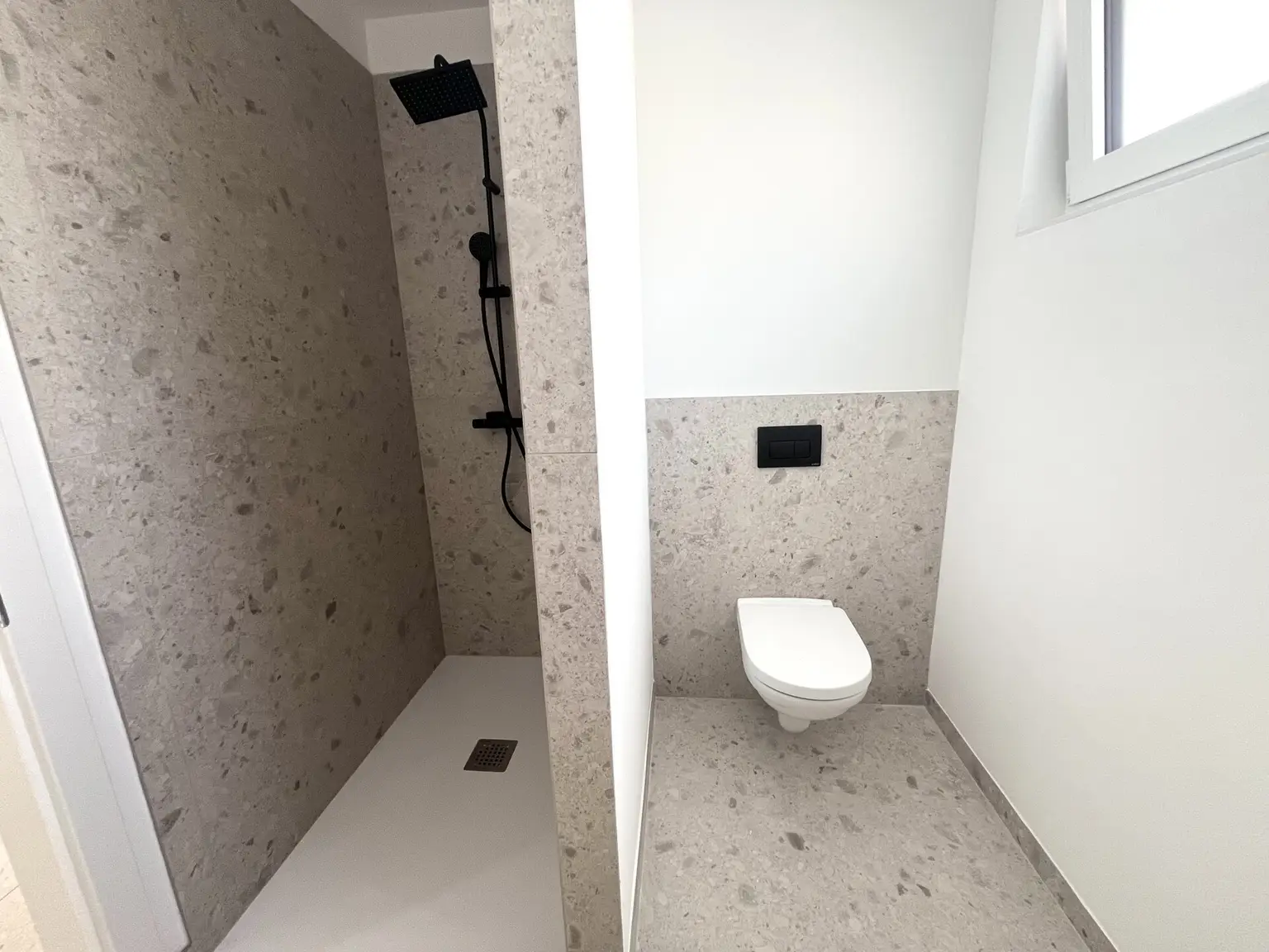 Badezimmer 1 EG