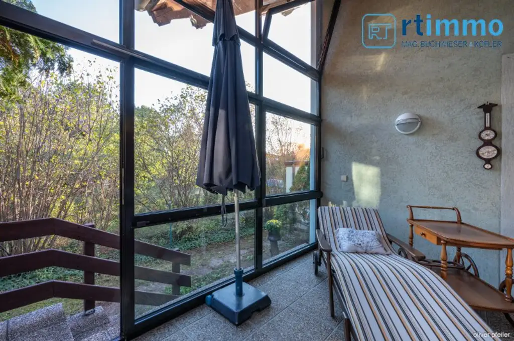 SCHÖNES FAMILIENHAUS mit Wintergarten und Garage in ruhiger Lage zu mieten!