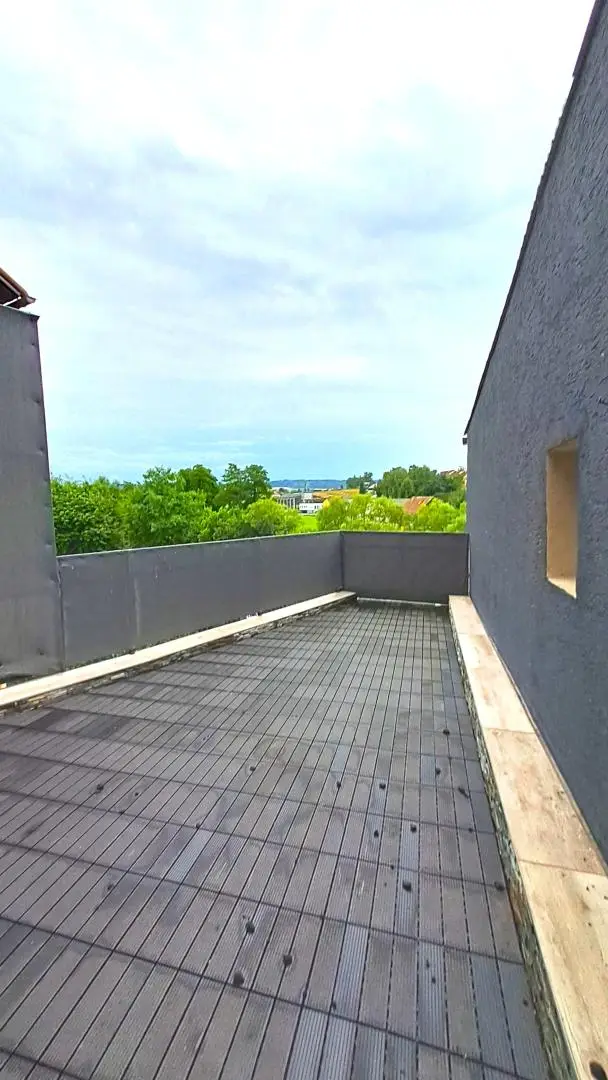 neu renoviertes Stadthaus mit Blick auf Thayalände
