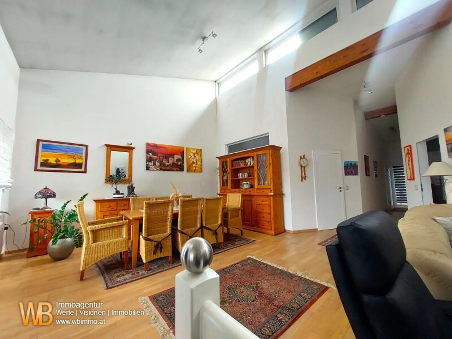 Stilvoll Wohnen in loftartiger Atmosphäre auf 168m² mit 80m² Terrasse