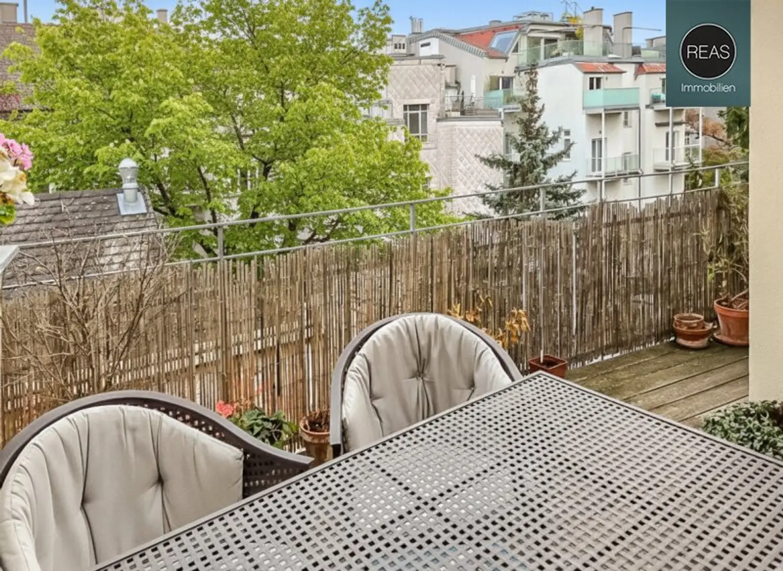 Provisionsfrei: Vollausgestattetes Apartment mit Möblierung und Balkon in Sieveringer Bestlage! Klimatisiert!