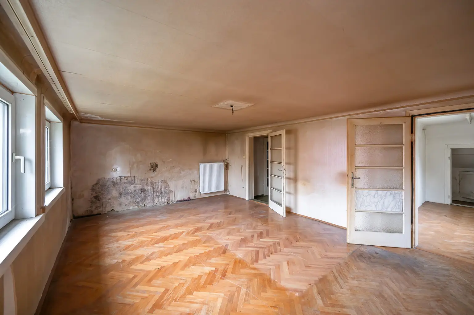 Make it yours: Eckgrundstück in ruhiger Lage – Sanierung oder Abriss für Ihr perfektes neues Zuhause