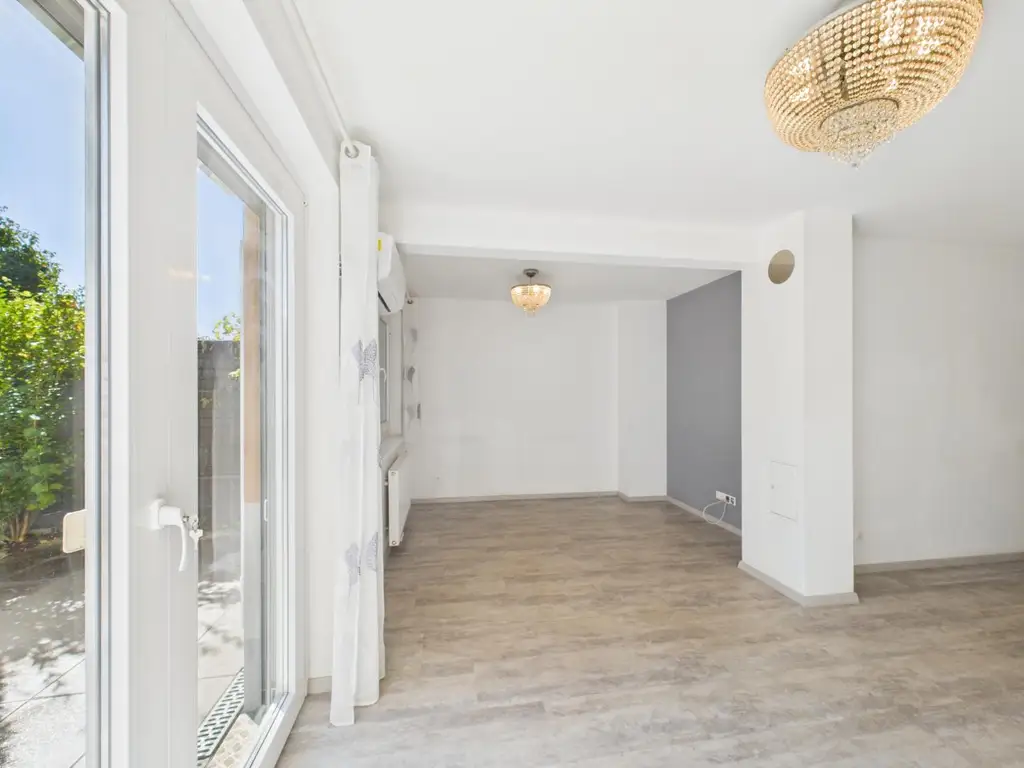 Modernes Reihenhaus mit Garten in 1220 Wien Essling