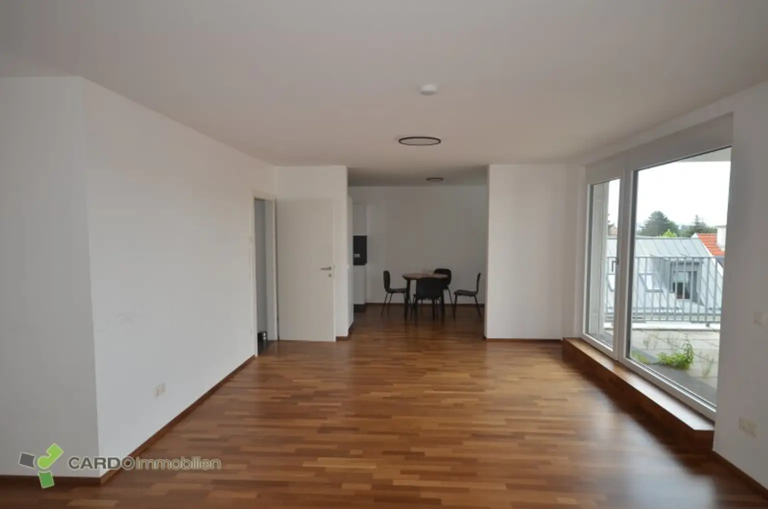 Attraktive Gewerbefläche zu vermieten – ca. 130 m², Nähe UNO City & U-Bahn